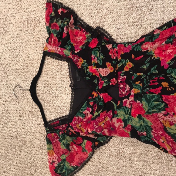 BCBGMAXAZRIA Floral Romper - Picture 2 of 5